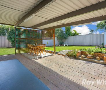 Modern Family Home with Multiple Living Areas - Photo 2