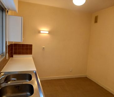 Location Appartement 2 pièces 60m² - Photo 1