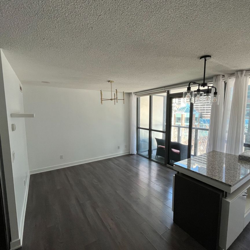 For Lease - 110 Charles Street Unit# 410, Toronto, Ontario - Photo 1