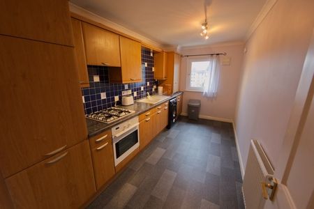 1754L - West Bryson Road, Edinburgh, EH11 1BA - Photo 3