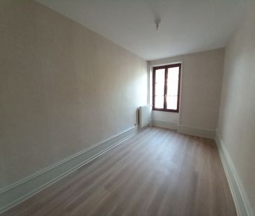 BEL APPARTEMENT T3 - 72 m² - PARAY LE MONIAL - Photo 1