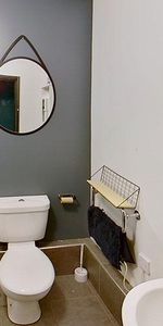 3 bedroom flat to rent - Photo 3