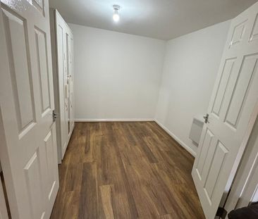 1 Bed Flat, Castleton Road, CR4 - Photo 3