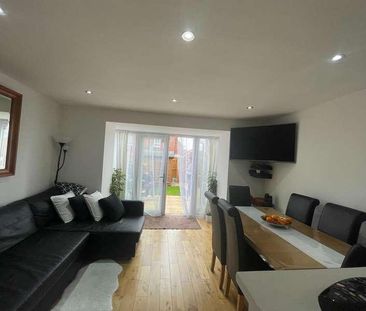 Lower Hazeldines, Marston Moretaine, Bedford, MK43 - Photo 4