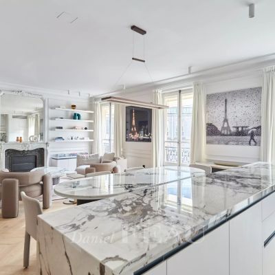 Appartement à louer à Paris 8Ème - Photo 1