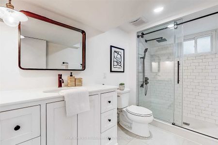 For Lease - 2 Pannahill Road Unit# Room 2, Toronto, Ontario - Photo 4