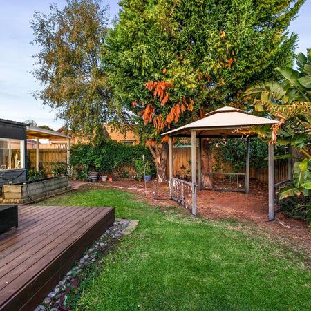 Convenience at Your Doorstep! - Photo 4