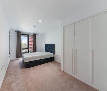 2 bedroom apartment to rent - Photo 2