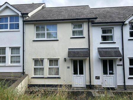 2 bedroom terraced house to rent - Photo 2
