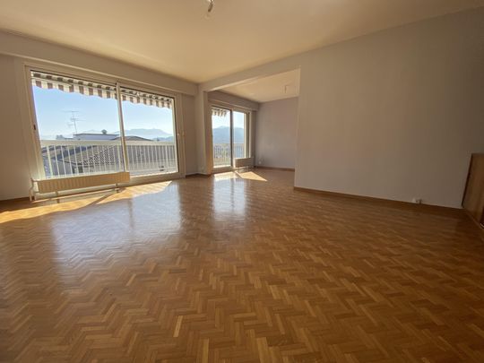 Location Appartement 4 pièces 98,62 m² - Photo 1