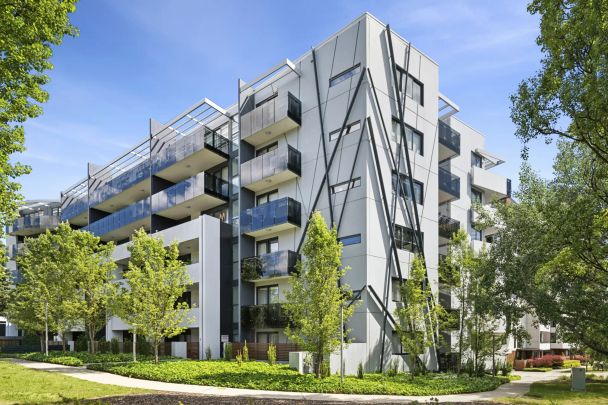 Prime location! - Photo 1