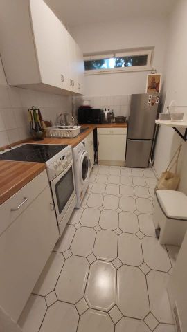 Renovated Apartment between (Halensee) Lake and Ku'damm - Photo 3