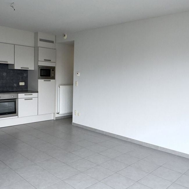 Appartement te huur in Antwerpen voor € 1.080 met 2 slaapkamers - Photo 1