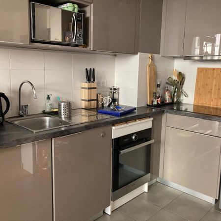 location Appartement T3 DE 60.7m² À CAEN - Photo 4