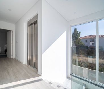 5 bedroom luxury Detached House for rent in Cascais e Estoril, Port... - Photo 5