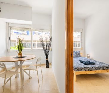 Apartamento de alquiler en Calle Eduardo Aguilera Romero, 12, Manan... - Photo 2