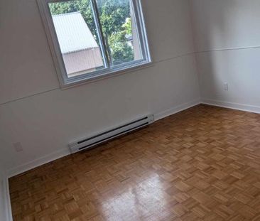Appartement 5 1/2 st-eustache - Photo 2