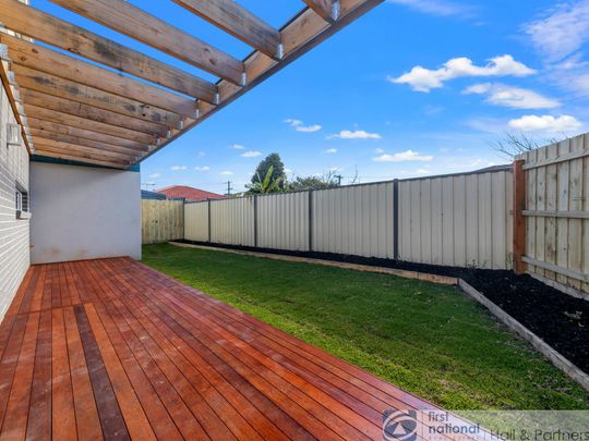 2/5 Welwyn Court, 3173, Keysborough Vic - Photo 1