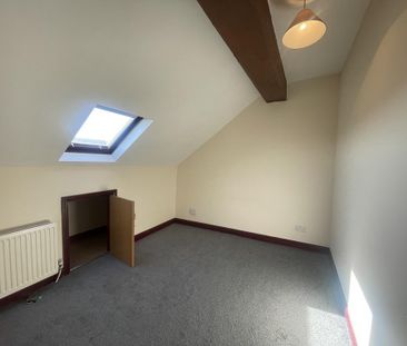 3 bedroom flat to rent - Photo 1