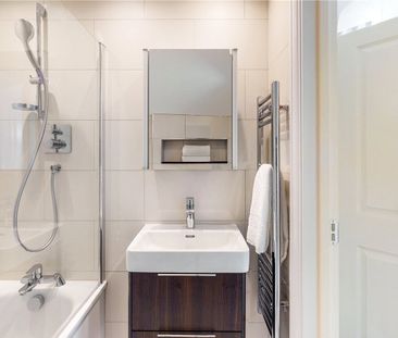 Warwick Gardens, London, W14 - Photo 6