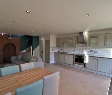 2 bedroom cottage to rent - Photo 2