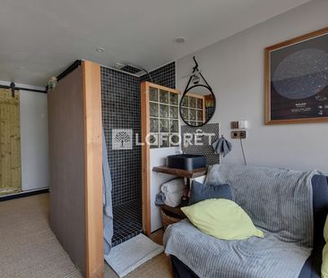 House - Photo 3