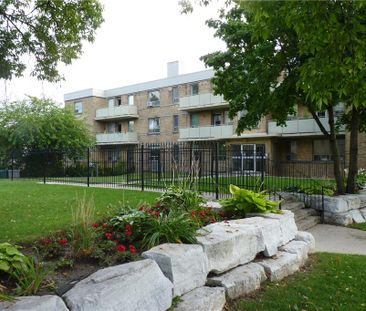 168 & 170 Berry Road, Etobicoke, ON M8Y 1W5 - Photo 1