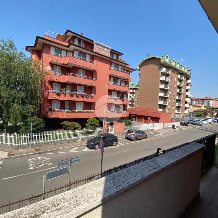 Trilocale in affitto - Photo 1