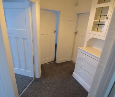 2 bedroom semi-detached bungalow to rent - Photo 5