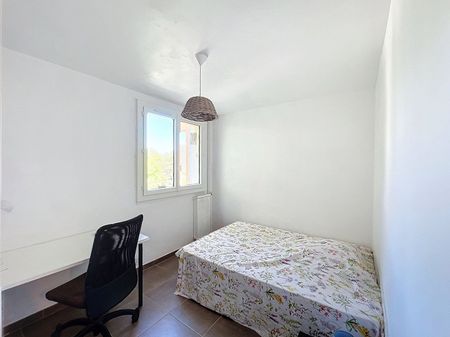 A LOUER - CHAMBRE EN COLOCATION - MEUBLE - AIX SUD - Photo 3