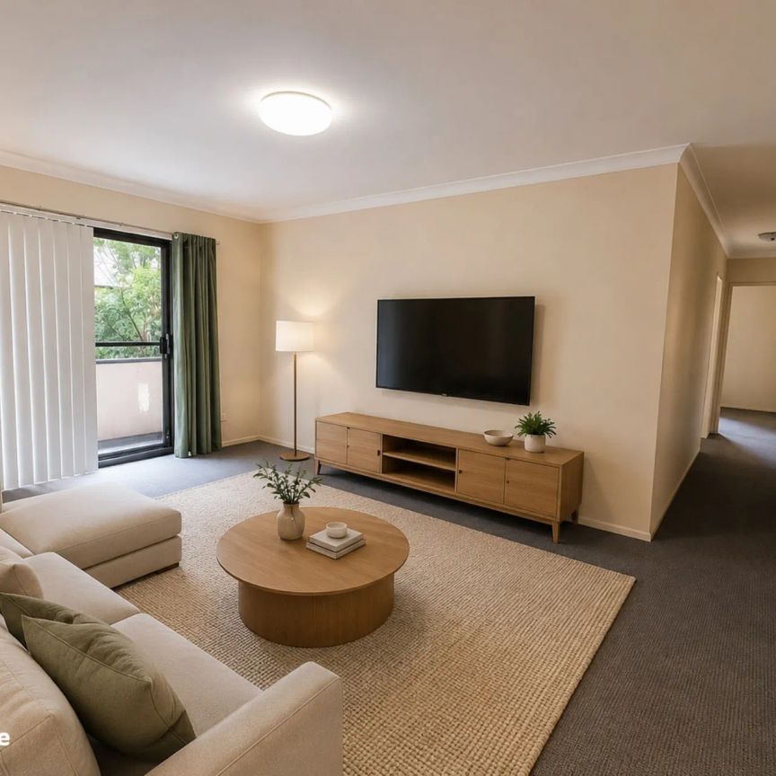 Spacious Two bedroom apartment in Great Location! - Photo 1