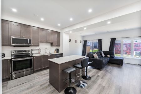 For Lease - 81 June Callwood Way, Brantford, Ontario - Photo 2