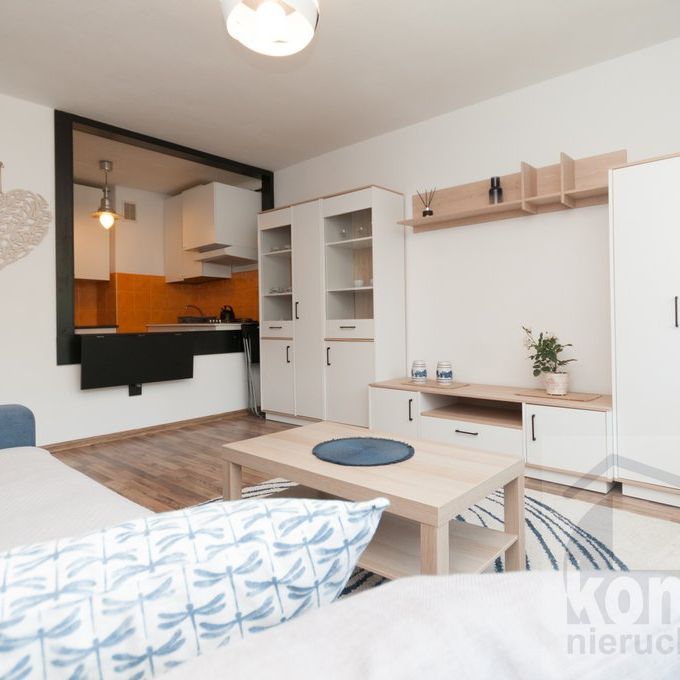 KAWALERKA NA POMORZANACH na 1 piętrze z windą - Photo 1