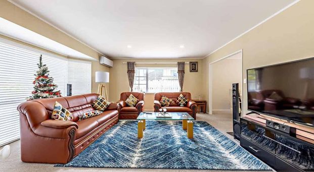 Spacious Home in Northpark – Prime Location - Photo 1