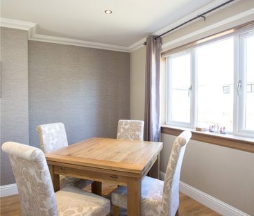 3 bedroom terraced house to rent - Photo 6