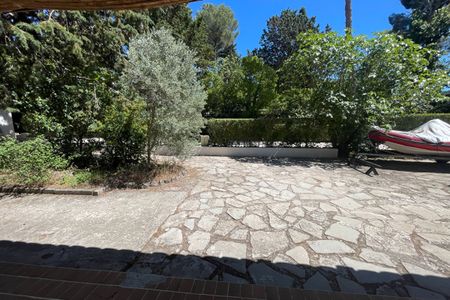 Aix Les Milles - Type 2 - 760€ - Photo 3