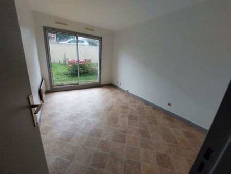 Location Appartement 24m² NANCY 54000 - Photo 2