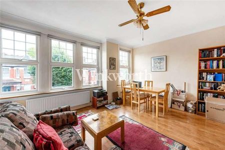Devonshire Road, Palmers Green, London, N13 - Photo 5
