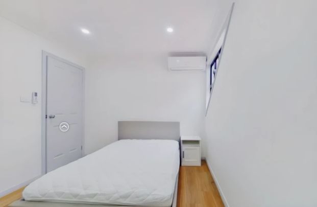 single room - Photo 1