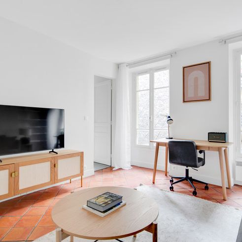 Rue Rousselet - Photo 1