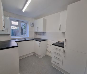 1 Bed Flat, Lazlo House, SE5 - Photo 5