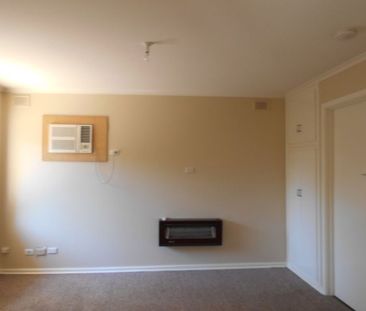 Studio Apartment in a Quiet Group&excl; - Photo 1