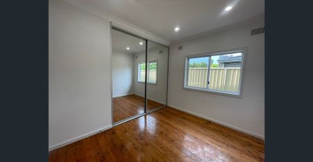 3 Bedroom House - Photo 2