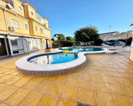 4 BEDROOM SEMI-DETACHED HOUSE - LA MATA - Photo 3