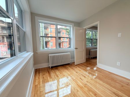 The Benmore | 325 Cooper Apartments - Photo 2