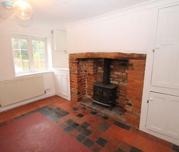 2 bedroom terraced house to rent - Photo 5