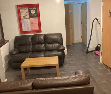 47 Malone Avenue, Belfast, BT9 6ET - Photo 1