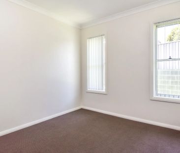 60 Kearneys Drive, Orange. - Photo 5