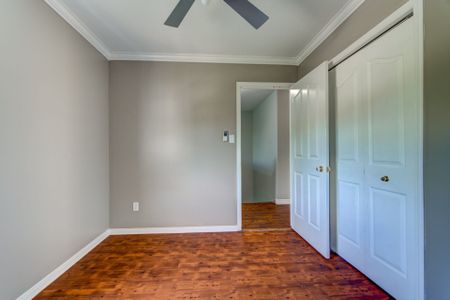 For Lease - 5 Tulip Drive, Tillsonburg, Ontario - Photo 4