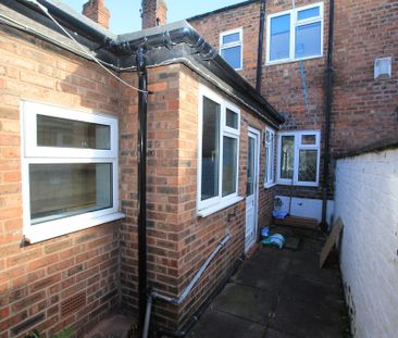 2 Bedroom Mid Terraced House, Chester - Photo 1